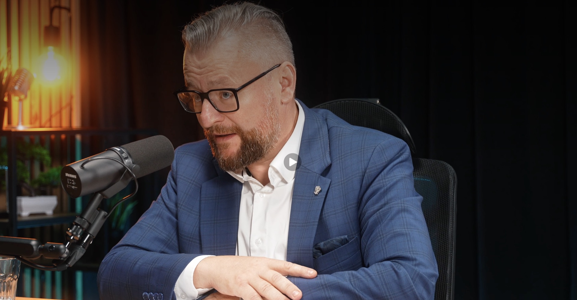 Mirosław Nowak, prezes SIM KZN Ziemi Podkarpackiej, podczas rozmowy w studiu ToRzeszów